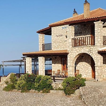 Nireas : Stone Villa Orthoniaí Eksteriør billede